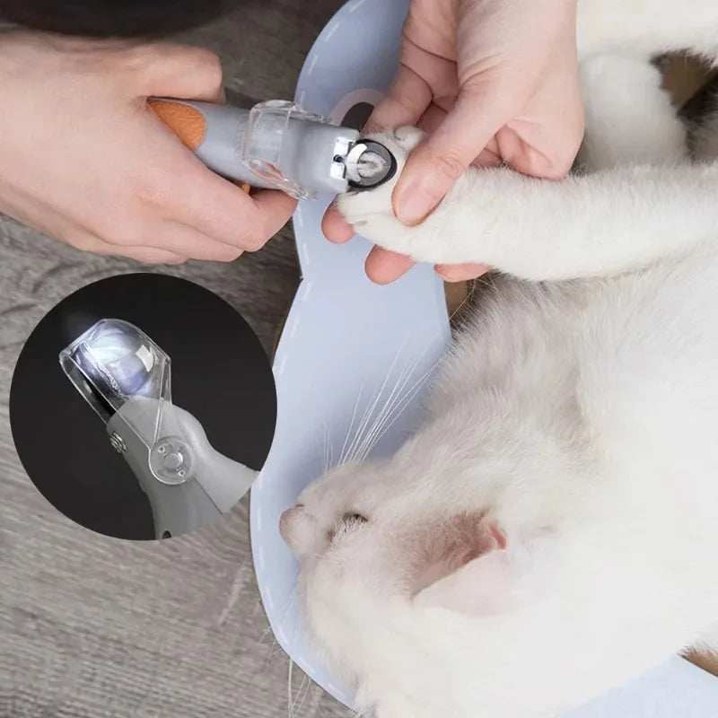 Professional Pet Nail Clipper Scissors With LED Light Cat Dog Nail Clippers Tool Scissors Nail Toeclaw Cutter Scissors Pet Supply